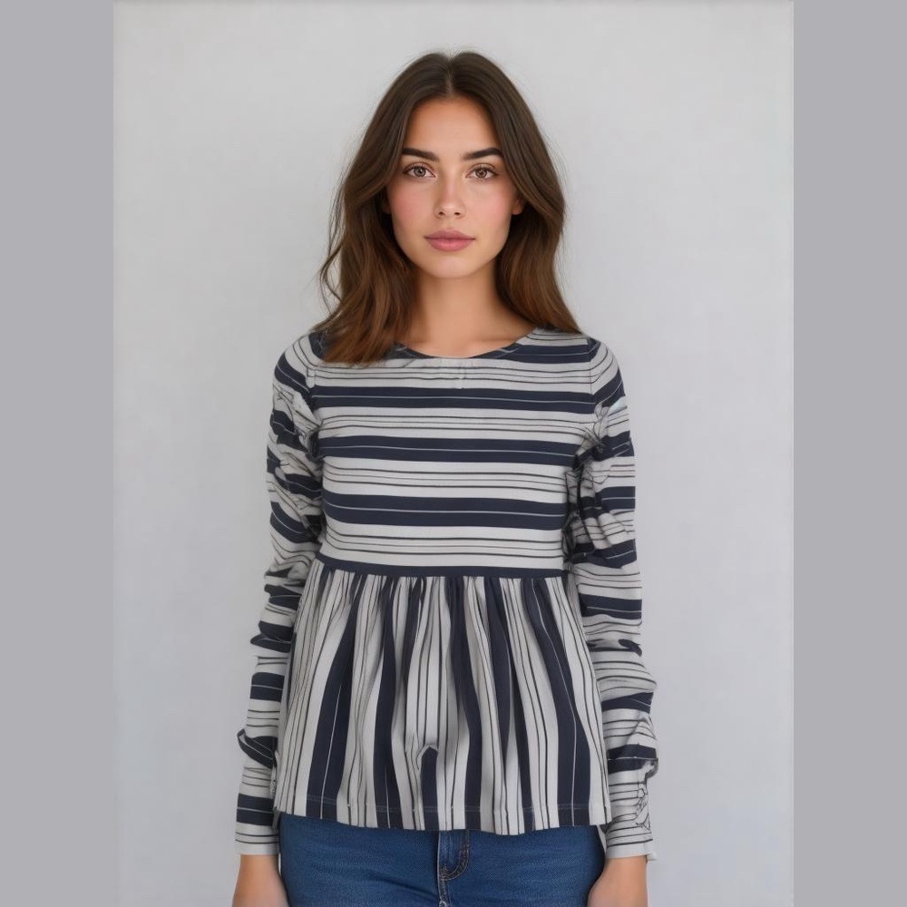Du Jour Striped Peplum Top Size XS Navy Blue and White Has some Stretch NWOT